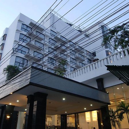צ'יאנג מאי Ch Hotel מראה חיצוני תמונה