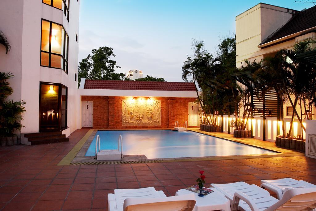 צ'יאנג מאי Ch Hotel מראה חיצוני תמונה
