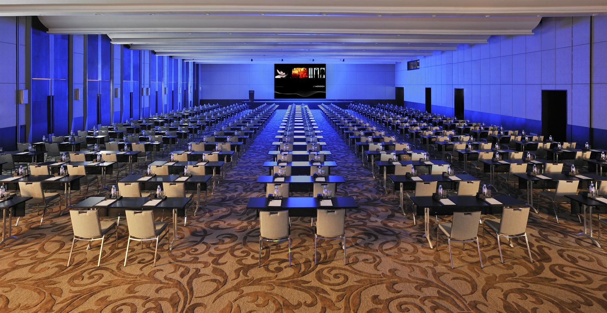 צ'יאנג מאי Ch Hotel מראה חיצוני תמונה
