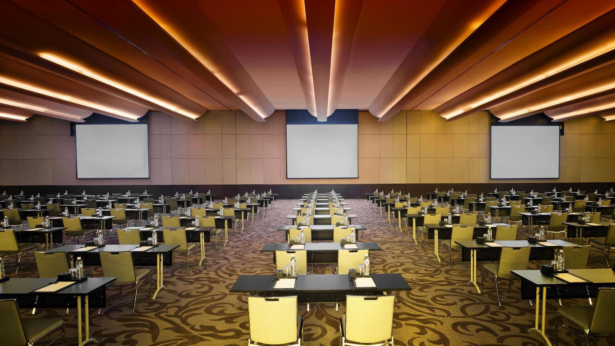 צ'יאנג מאי Ch Hotel מראה חיצוני תמונה