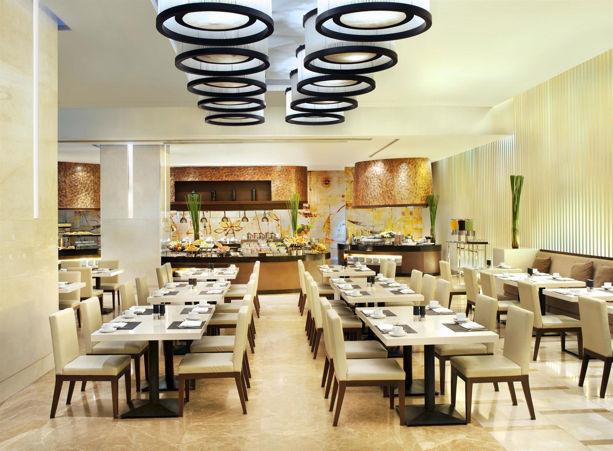 צ'יאנג מאי Ch Hotel מראה חיצוני תמונה